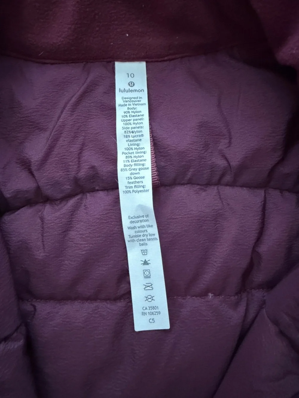 Lululemon Down for it All Vest Size 10 Full Zip Goose Down Maroon - Picture 5 of 11